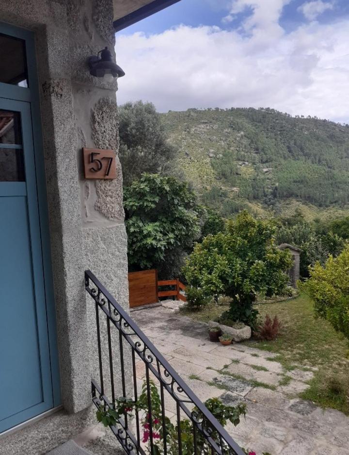 Villa Dos Santos - Geres Country House Esterno foto